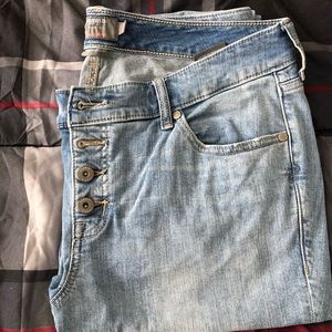 Vintage Stretch Jeans, faded denim material & tapered legs by Torrid. Like New!